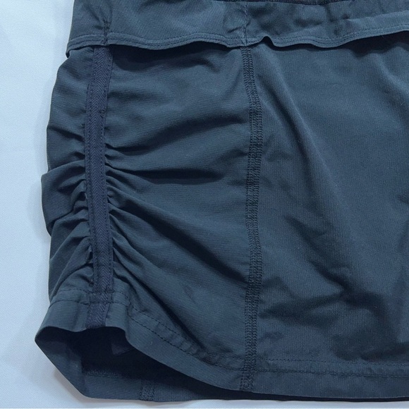 Lululemon Low Rise Skorts Womens Size 6 Black Zip Pocket - Picture 4 of 9